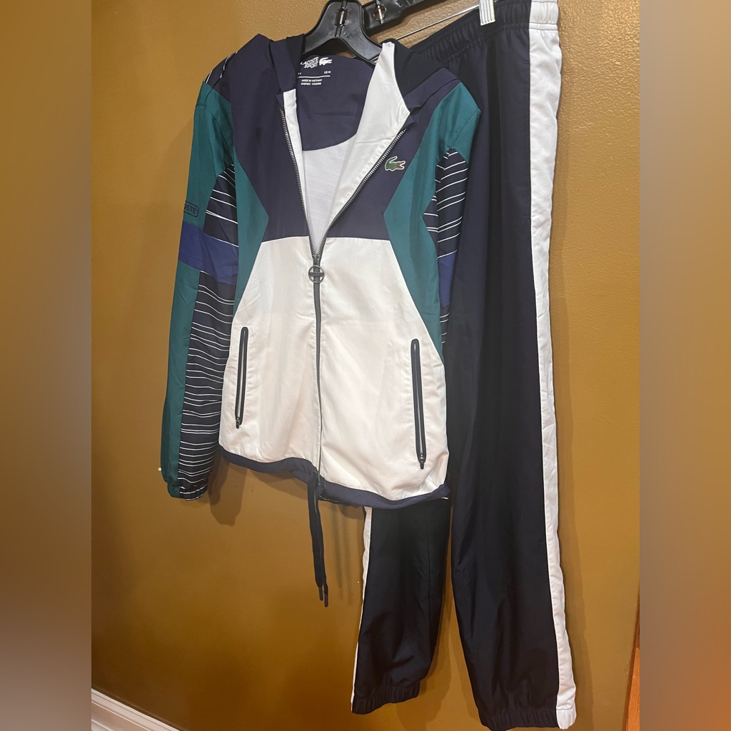 Nwot. Men’s Lacoste Sport Track Suit. 2 Piece. Medium